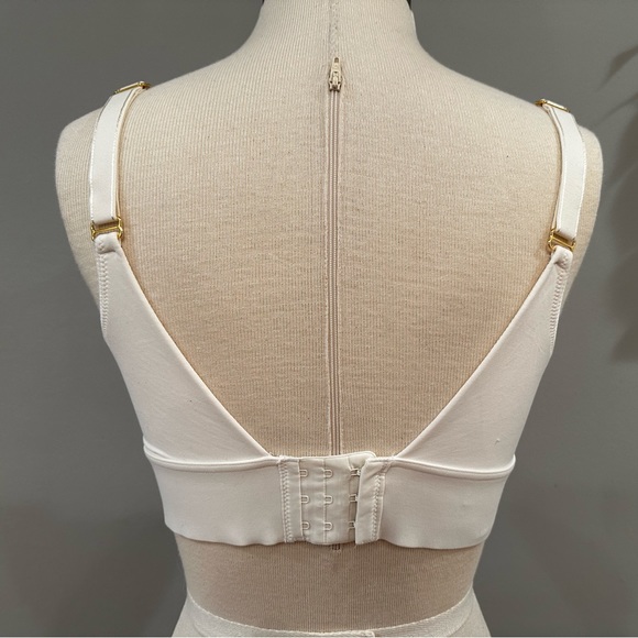 Soma Unlined and No Wire Bra - Picture 3 of 6